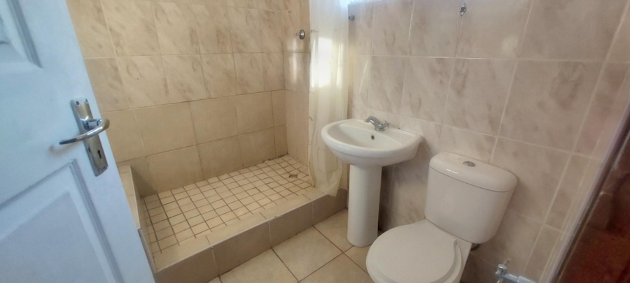 4 Bedroom Property for Sale in Gonubie Eastern Cape